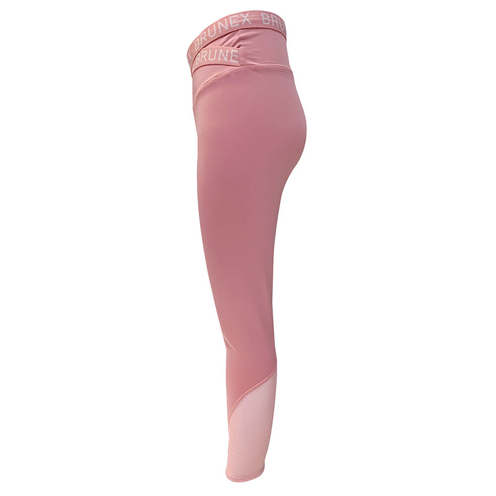 UN2021-031338042-Pink Yoga Pants