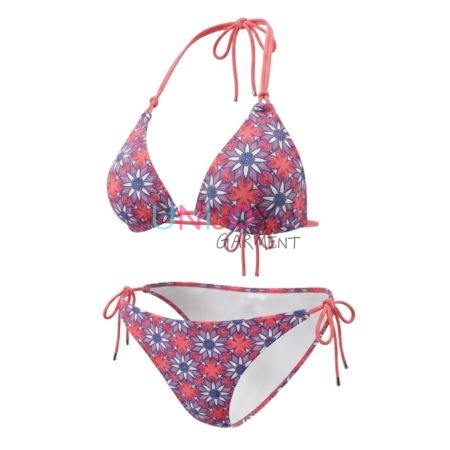 the adjustable side-tie closure on the low-rise geometric pattern bikini Set